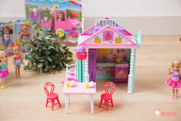 新年降價～再送滿額贈【雀兒喜 Barbie 芭比娃娃】☞ 滿 $299 送雀兒喜貼紙本