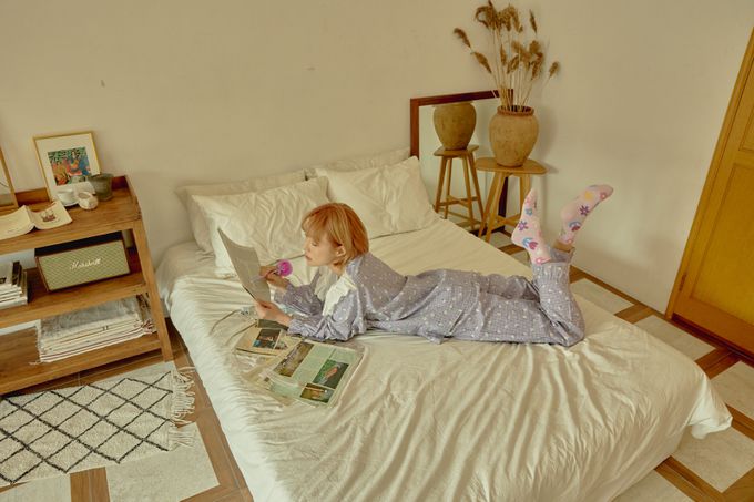 韓國 ULLALA - 細格花布裝飾長袖睡衣套裝-(兩件式)-紫 (FREE)