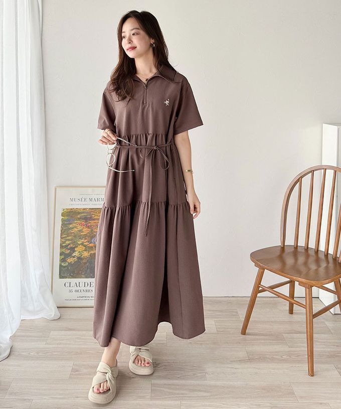 日本 Classical Elf - 簡約logo運動風半拉鏈短袖洋裝-象牙