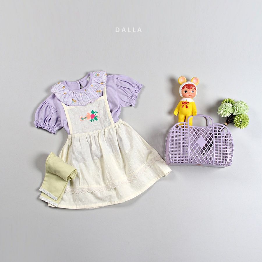 韓國 Dalla - 花花荷葉領上衣-淺紫