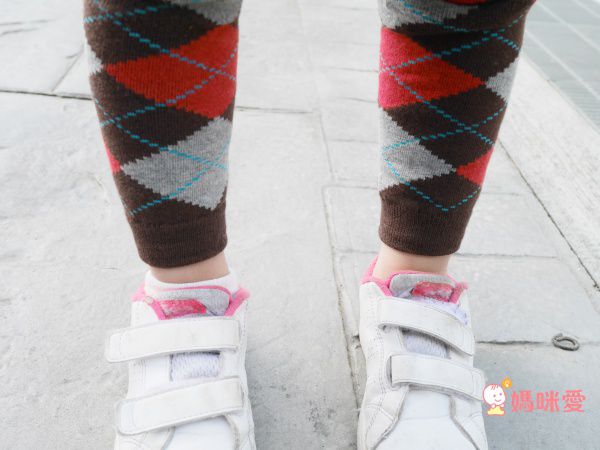 上竄下跳也不會掉！【台灣製貝柔】兒童圍巾/褲襪