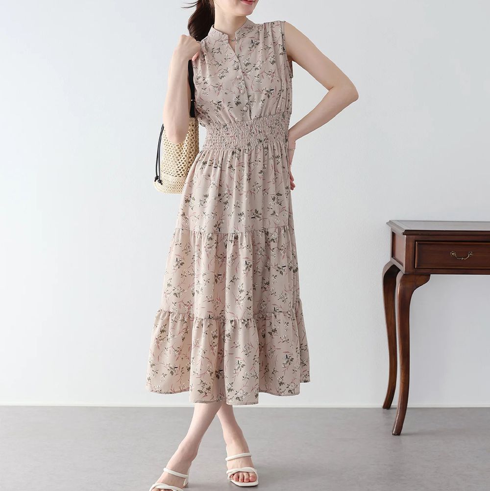 接觸冷感 縮腰顯瘦立領無袖洋裝-浪漫小花-粉杏 (M)