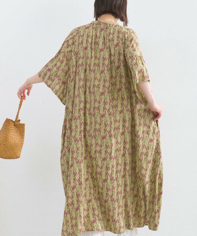 日本 Lupilien - 柔滑嫘縈植物印花寬鬆短袖洋裝-綠x桃