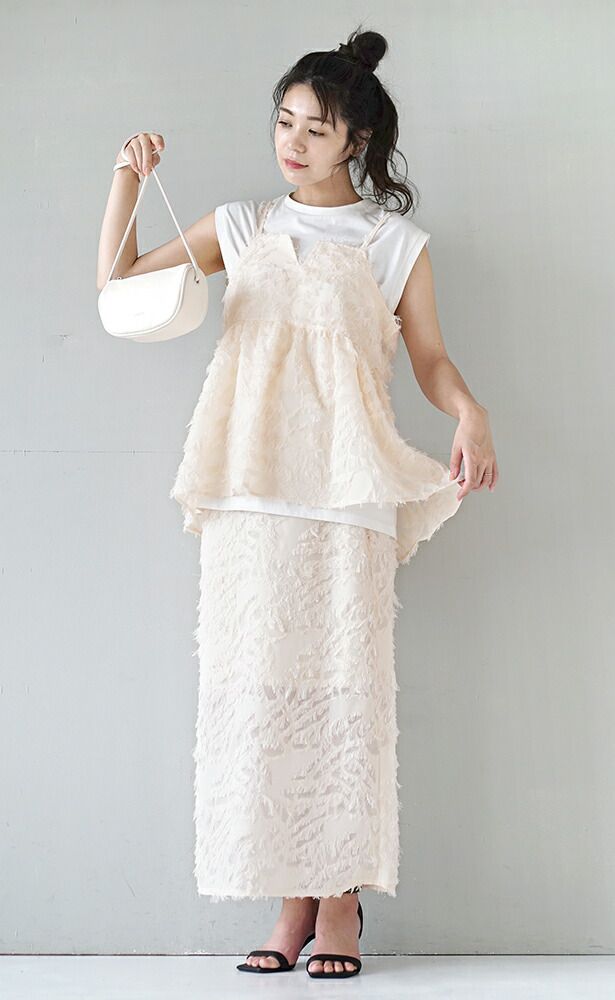 日本 zootie - 浪漫抽鬚修身鉛筆裙-米杏