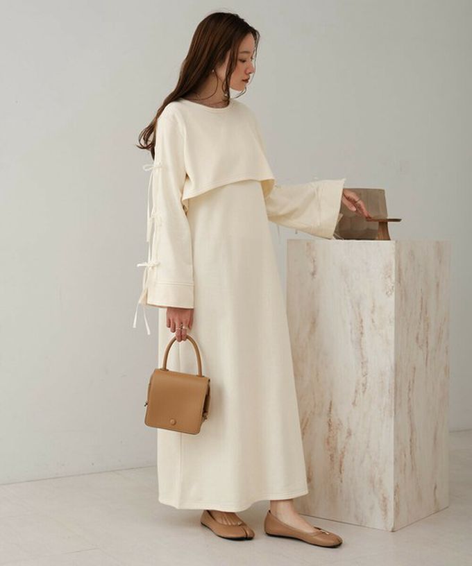 日本 Bab - 袖蝴蝶結層次感喇叭袖洋裝-象牙米