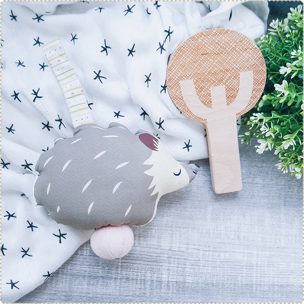 斯里蘭卡Meiya & Alvin - 床邊音樂鈴-害羞刺蝟