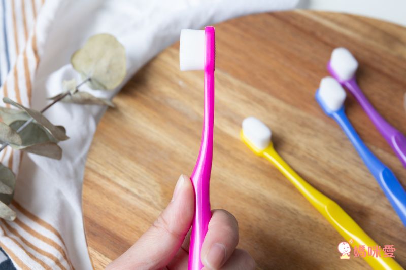 日本 U-COMPANY - 2萬支超極細毛柔軟牙刷-普通款(成人)-粉