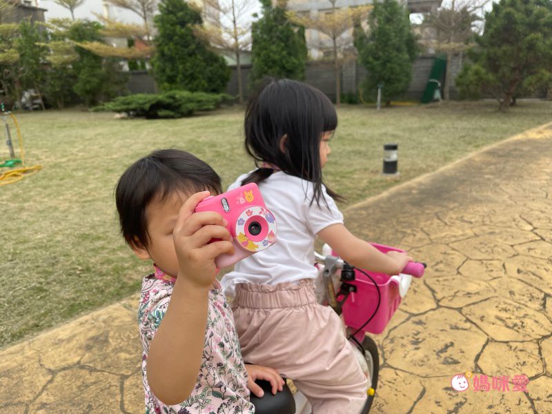 Hong Man - 三麗鷗系列兒童數位相機-貝克鴨