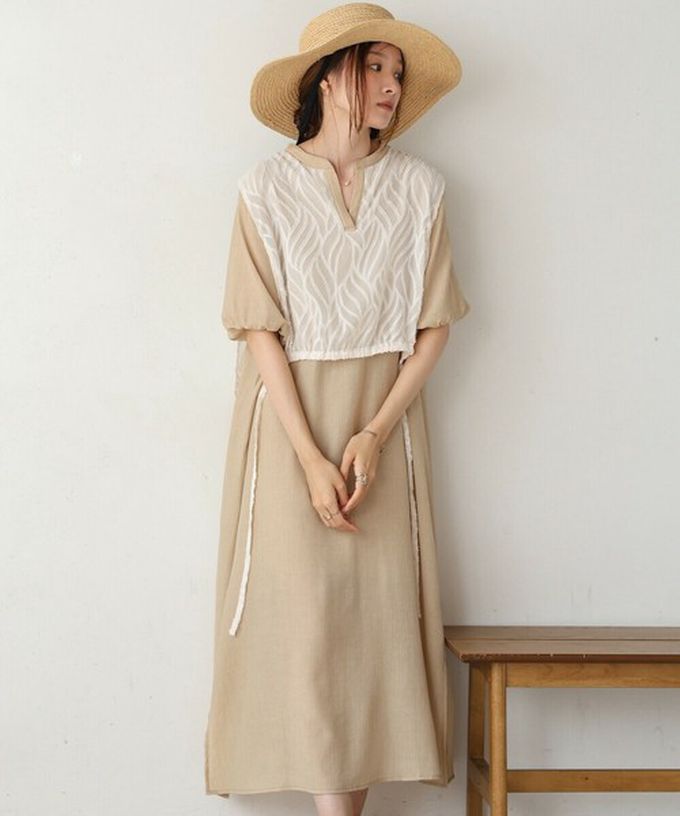 日本 Bab - 輕盈蕾絲緹花多層次短袖洋裝-卡其杏