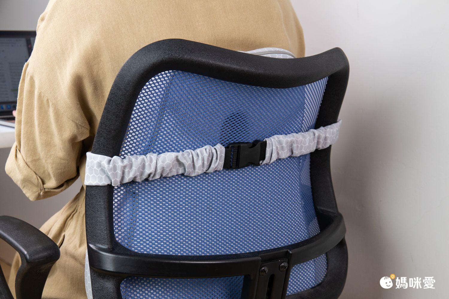 透氣記憶棉靠墊+美臀坐墊-灰色