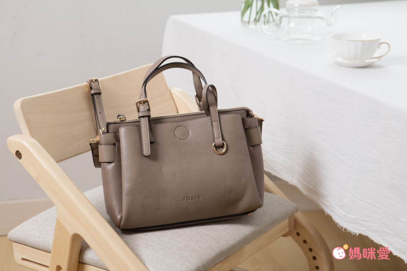 日本 FIRANO - [明星著用款]多夾層2WAY托特包+側背包2件組-焦糖 (34x28x14cm)