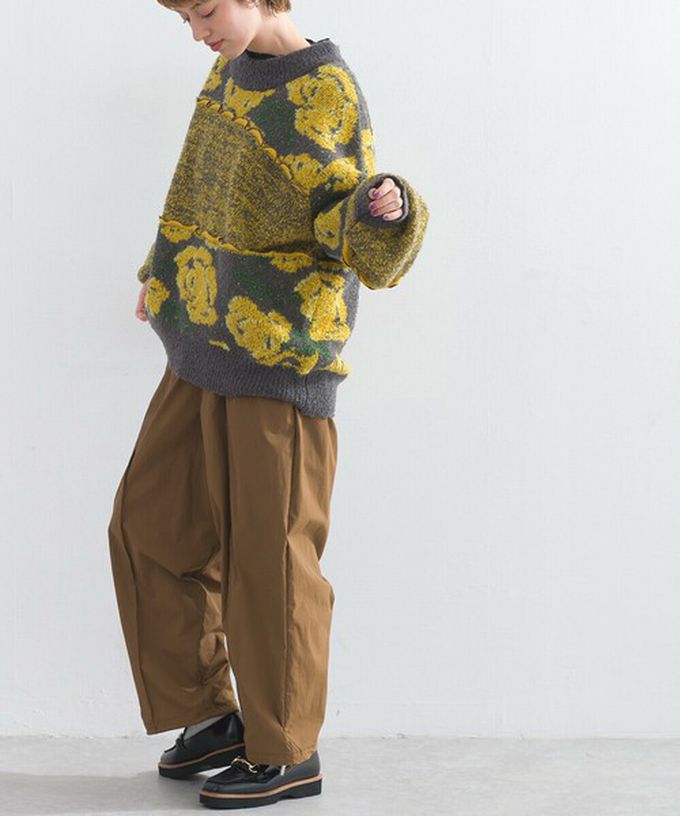 日本 Lupilien - 毛茸感華麗大花朵針織上衣-炭灰x黃