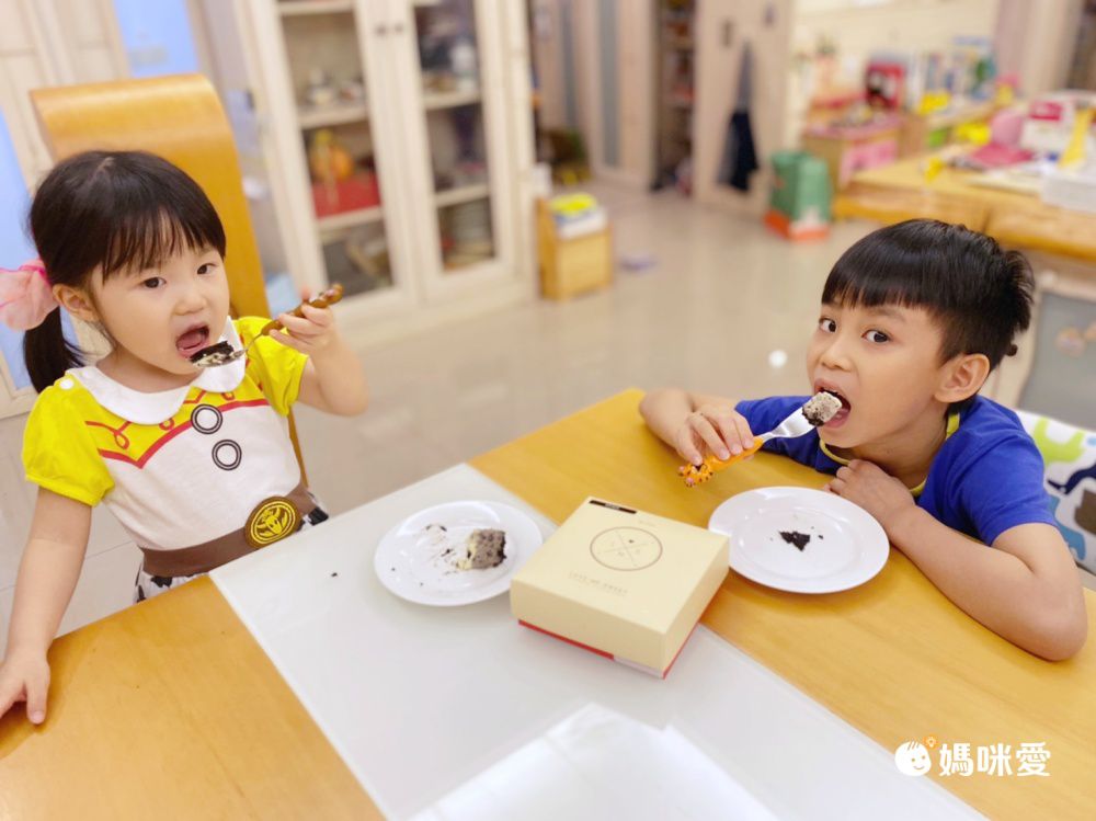 加拿大排隊名店！日式雙層冰心乳酪蛋糕 Love Me Sweet