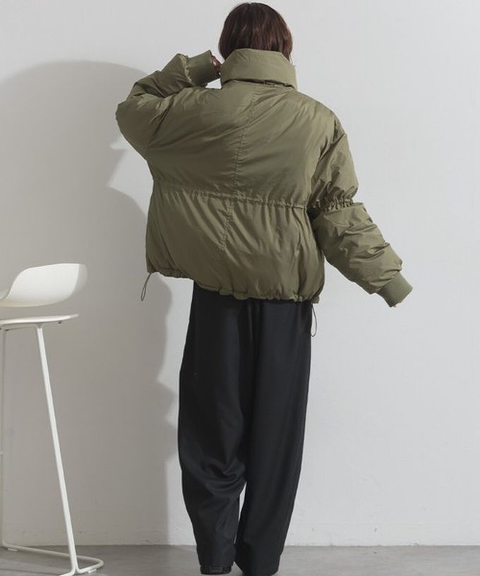 日本 ELENCARE DUE - 蓬鬆袖立領腰抽繩科技羽絨保暖外套-黑