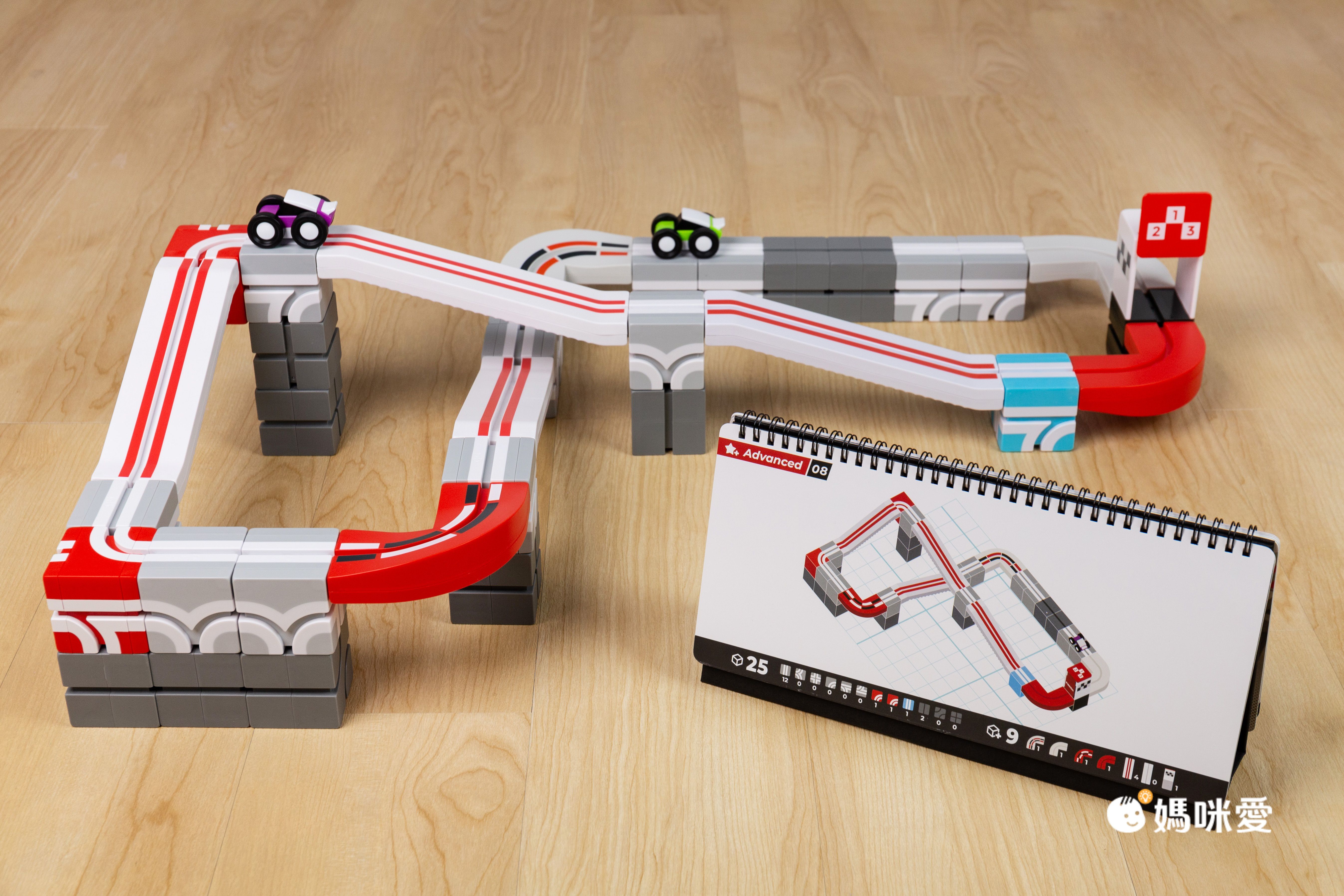 募資突破2400萬【Qbi】益智磁吸軌道積木玩具