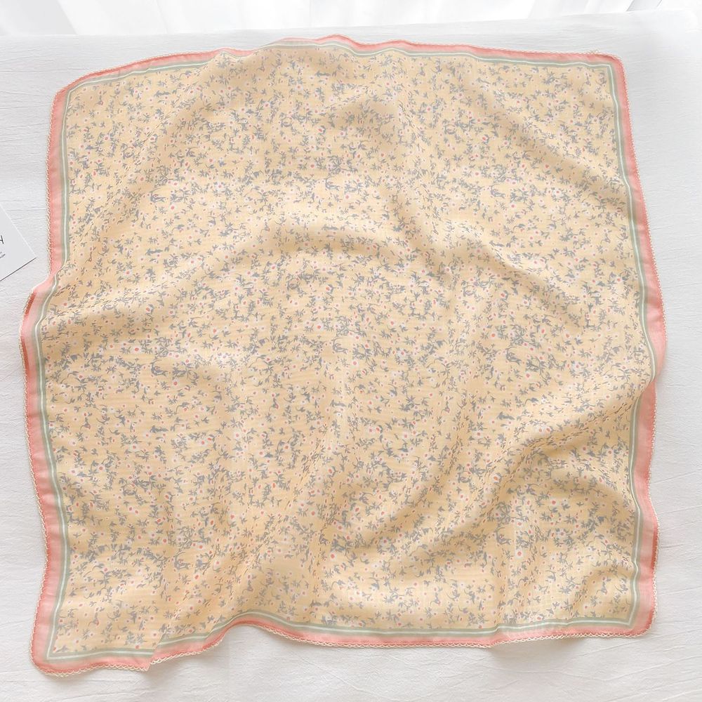法式棉麻披肩方巾-白色碎花-粉黃色 (90x90cm)