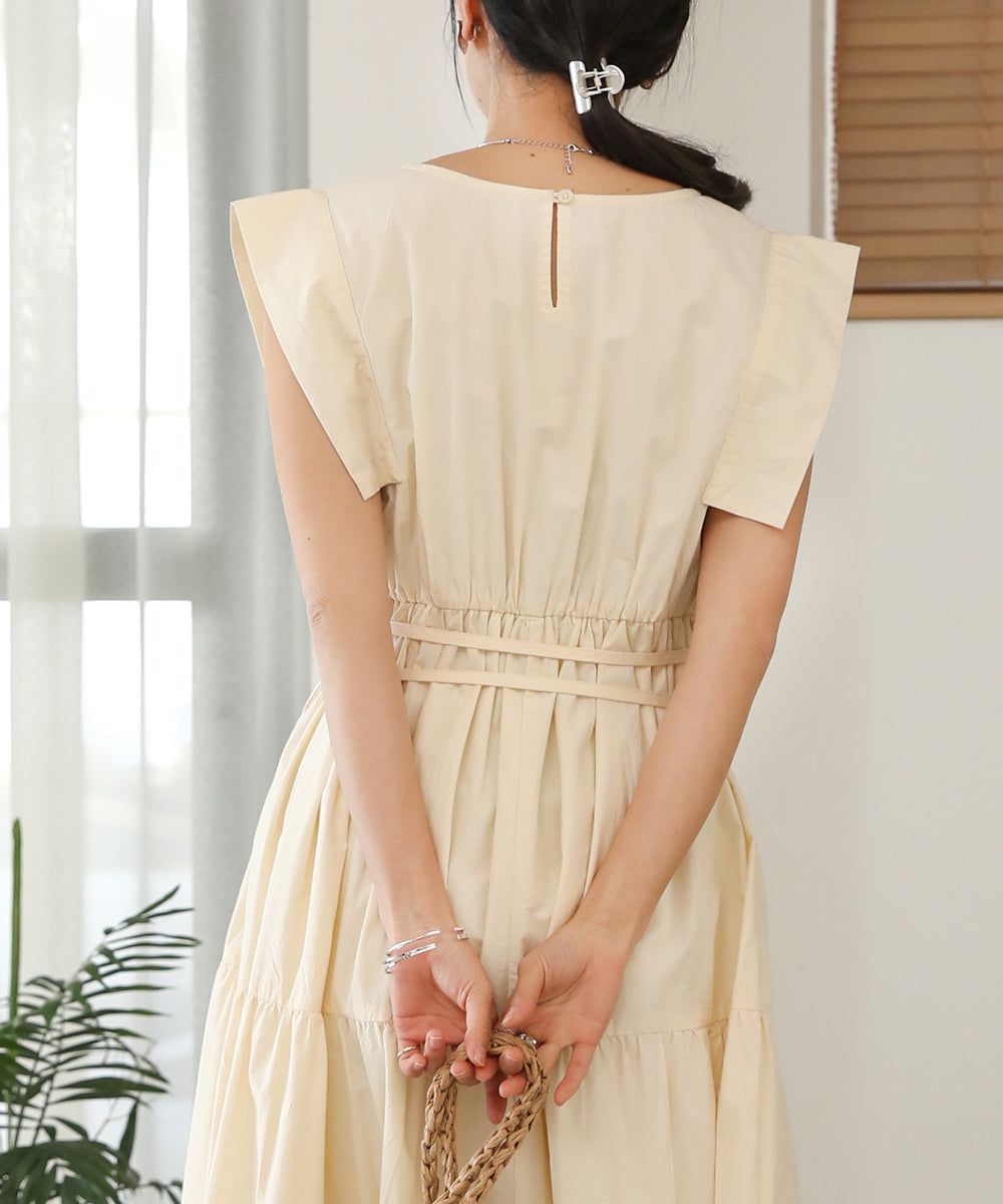 日本 Bab - 浪漫時光層次設計無袖洋裝-黑