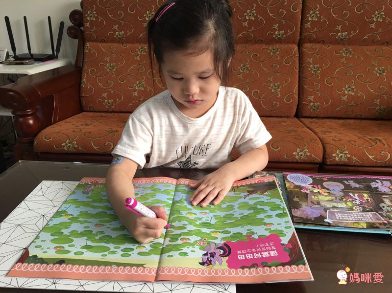 迪士尼 / 佩佩豬 / 波力貼紙書、磁鐵書❤多款卡通人物授權遊戲書➤佛系價格好入手！