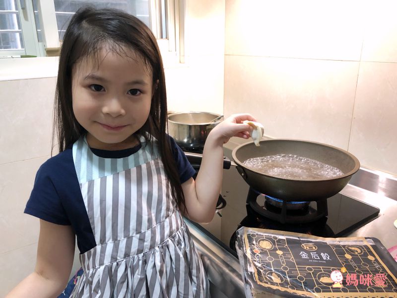 【金后餃】宮廷級手工水餃 ♛ 檢驗合格豬肉，安心無添加！