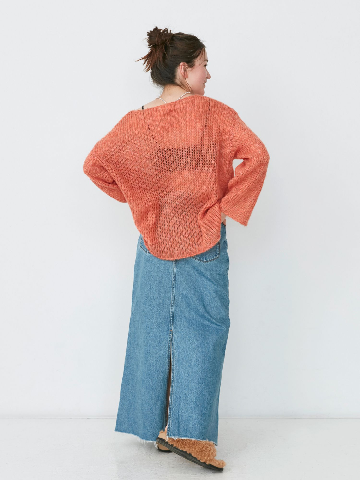 日本 Ungrid - 質感鉤針落肩針織上衣-淺灰 (F)