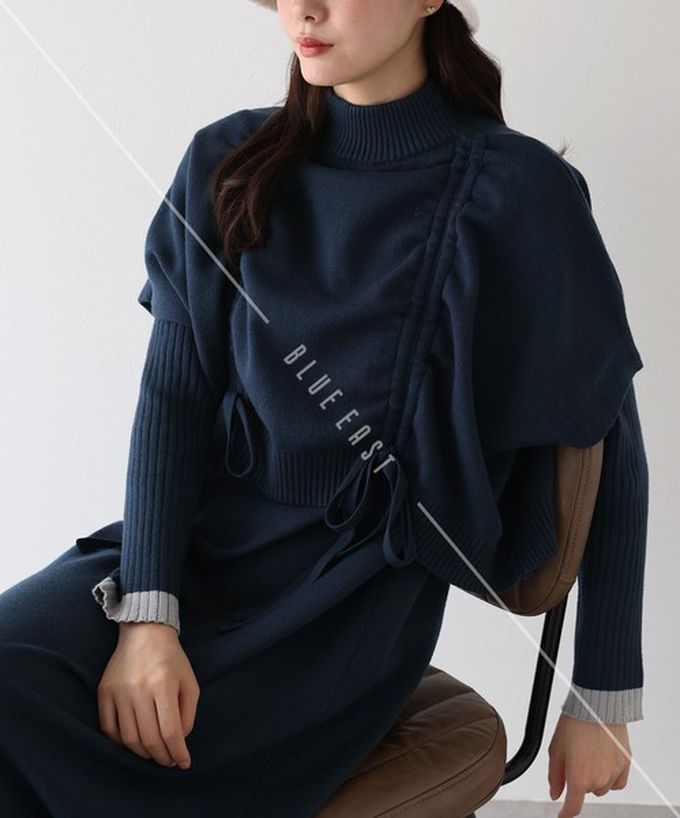 日本 BLUE EAST - [經典款]氣質針織斗篷綁帶長袖洋裝2件組-深灰x藍