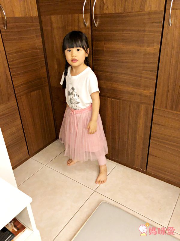 女寶最愛穿著第一名！Little moni 甜美紗裙、內搭褲