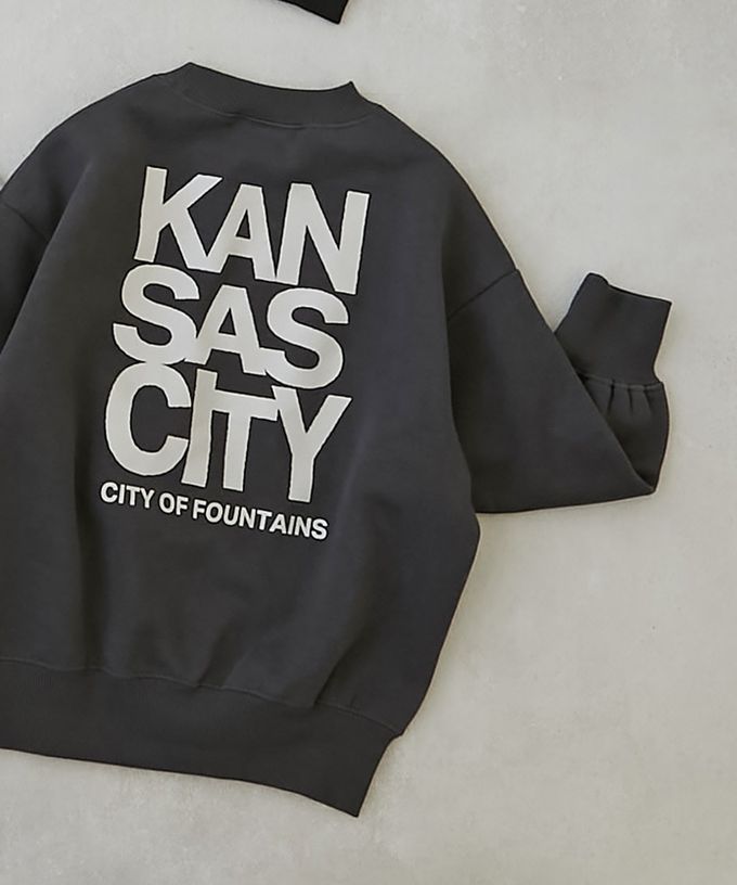 日本 devirock - 裏起毛定番印花長袖上衣-巨大檸檬-黑