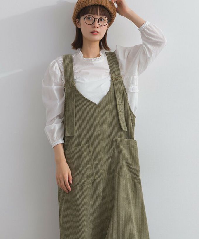 日本 Lupilien - 可愛厚實燈芯絨開叉吊帶裙-軍綠