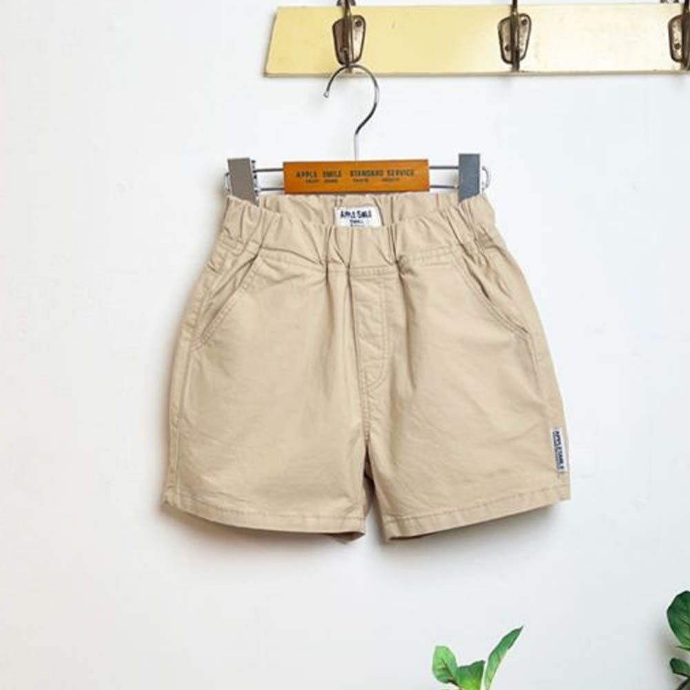 鬆緊腰簡約百搭素雅短褲-淺卡其