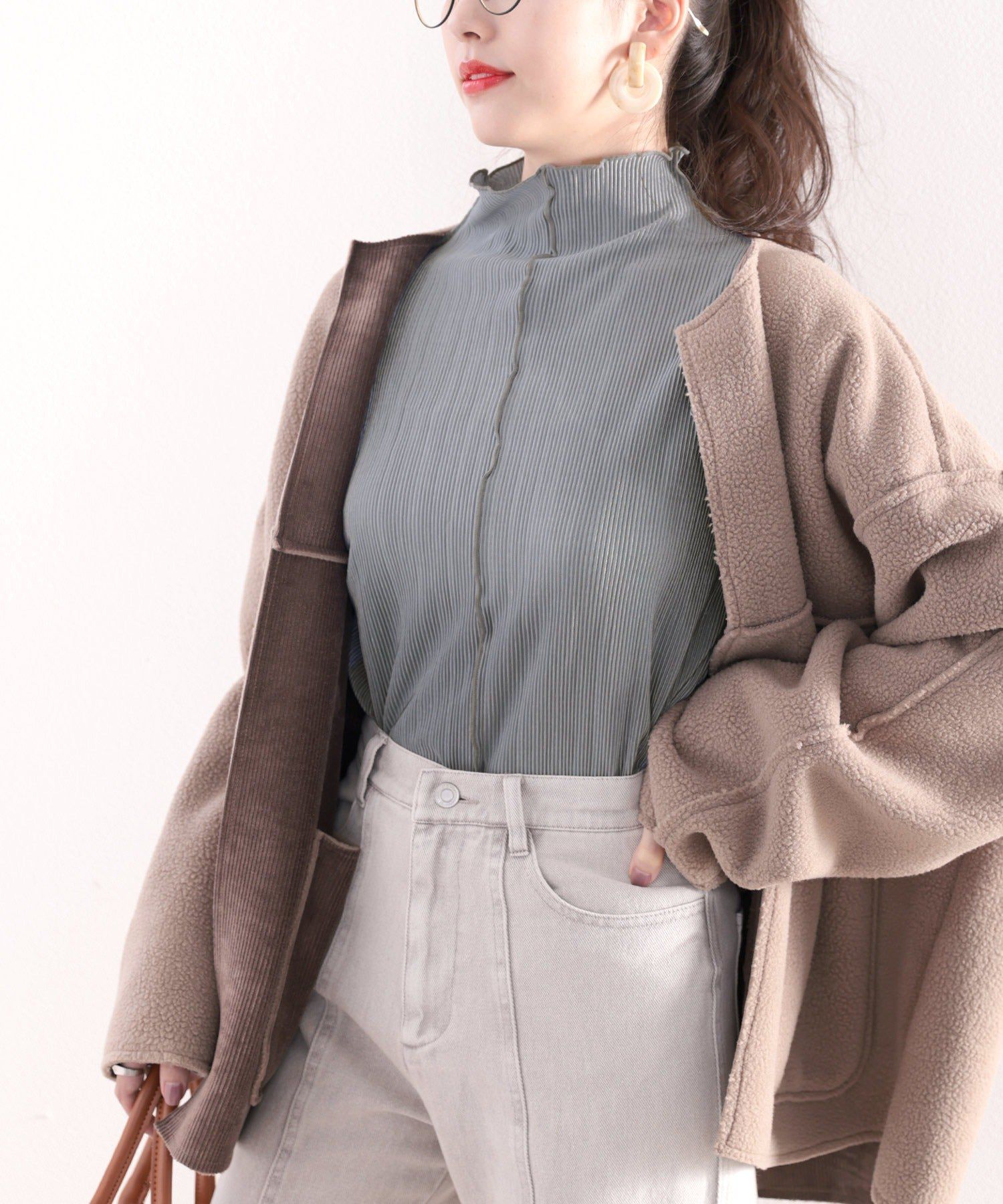 日本 Classical Elf - 光澤感木耳邊薄長袖上衣-酪梨綠