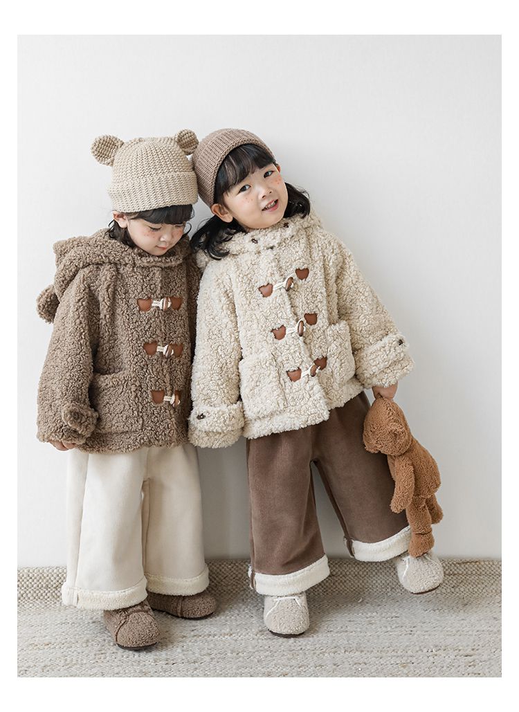 TONGMO - 立體造型羊羔絨牛角釦連帽外套-熊耳朵-米色