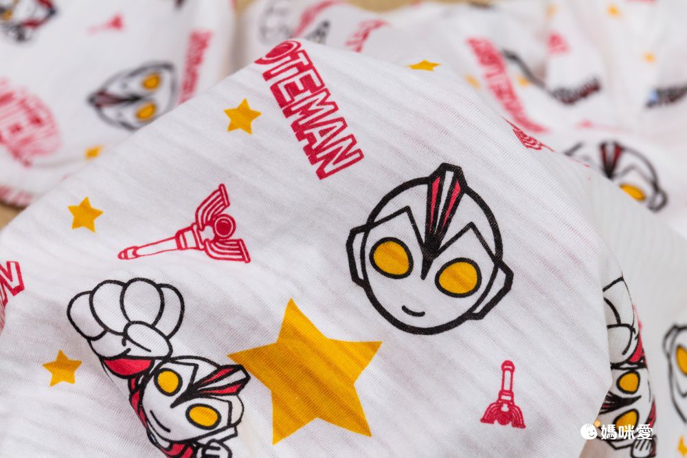 純棉連帽防曬外套-卡通人物-超人力霸王-白色