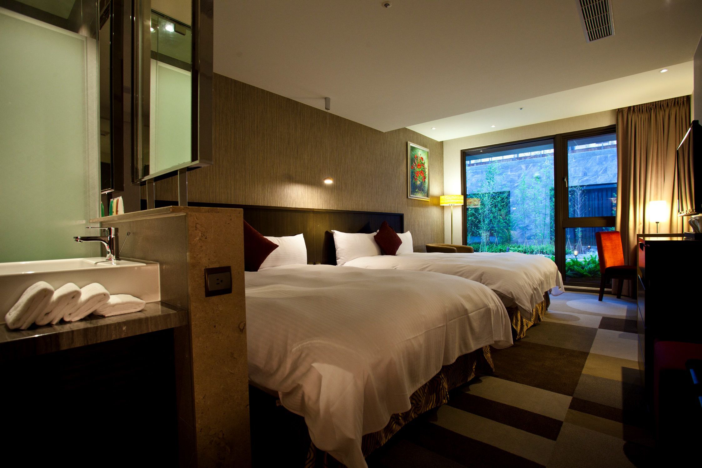 台中星享道酒店In Sky Hotel - 「現金券」可現場抵用房費$2999-已逾期，不適用券面優惠