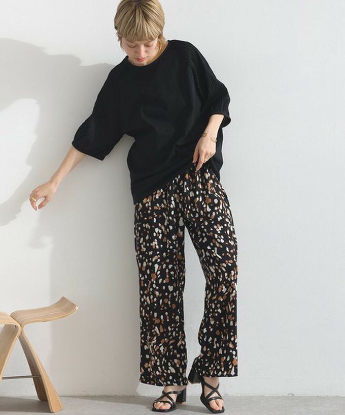 日本 le colis - 優雅立體感波浪五分袖上衣-淺軍綠