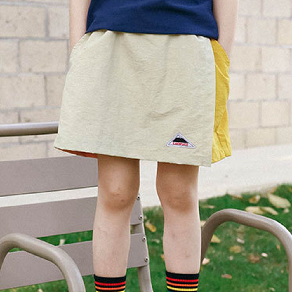 多巴胺撞色百搭拼接裙褲-黃杏色