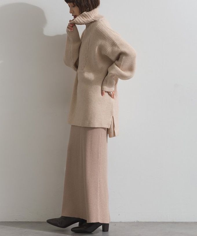 日本 ELENCARE DUE - 優雅線條感半拉鍊長版針織高領上衣-莓紅