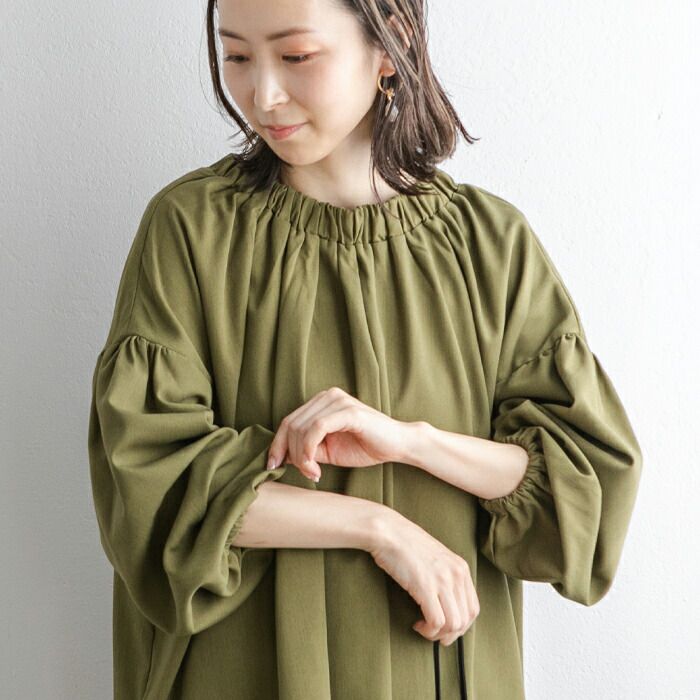 日本 ihuu - 甜美氣質後綁帶長袖上衣-橄欖綠