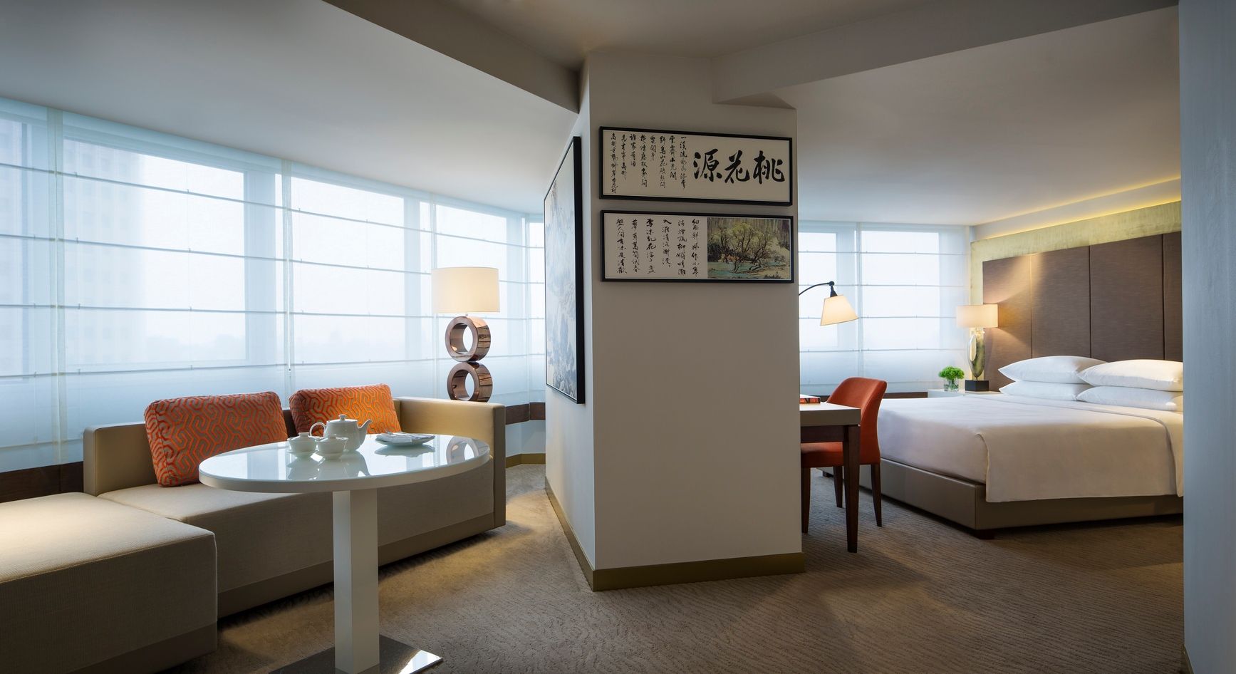 2大2小★暑假不加價【台北君悅】一泊二食豪華度假之旅