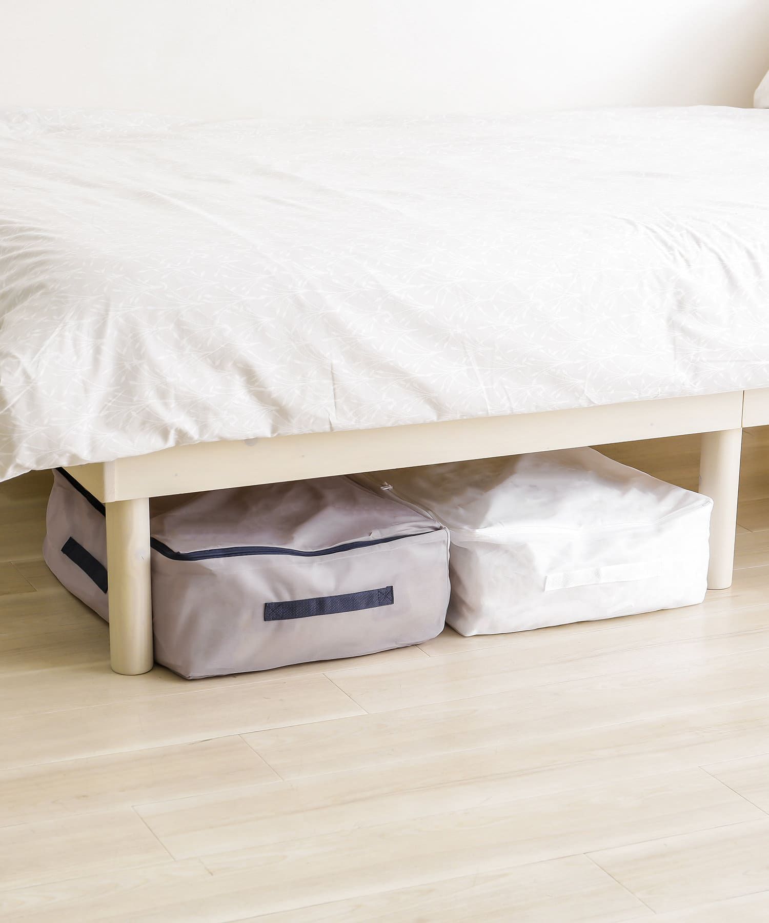 日本代購 - 網眼式被單寢具收納袋/洗衣袋-白 (40×18×60cm)