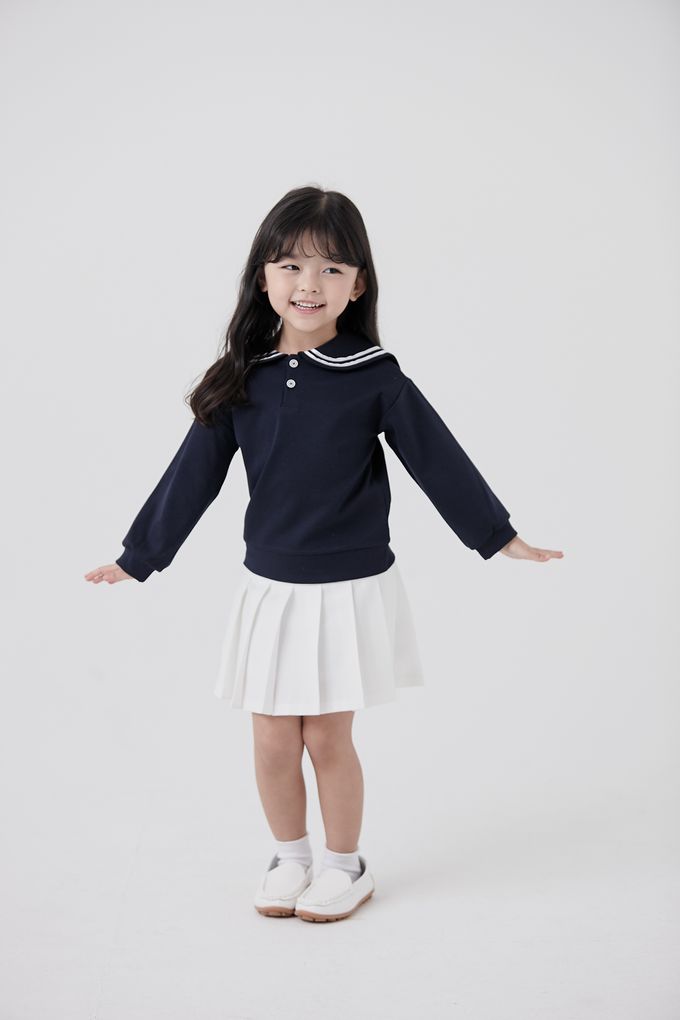 韓國 Coco Bang - 水手翻領鈕釦點綴長袖上衣-深藍