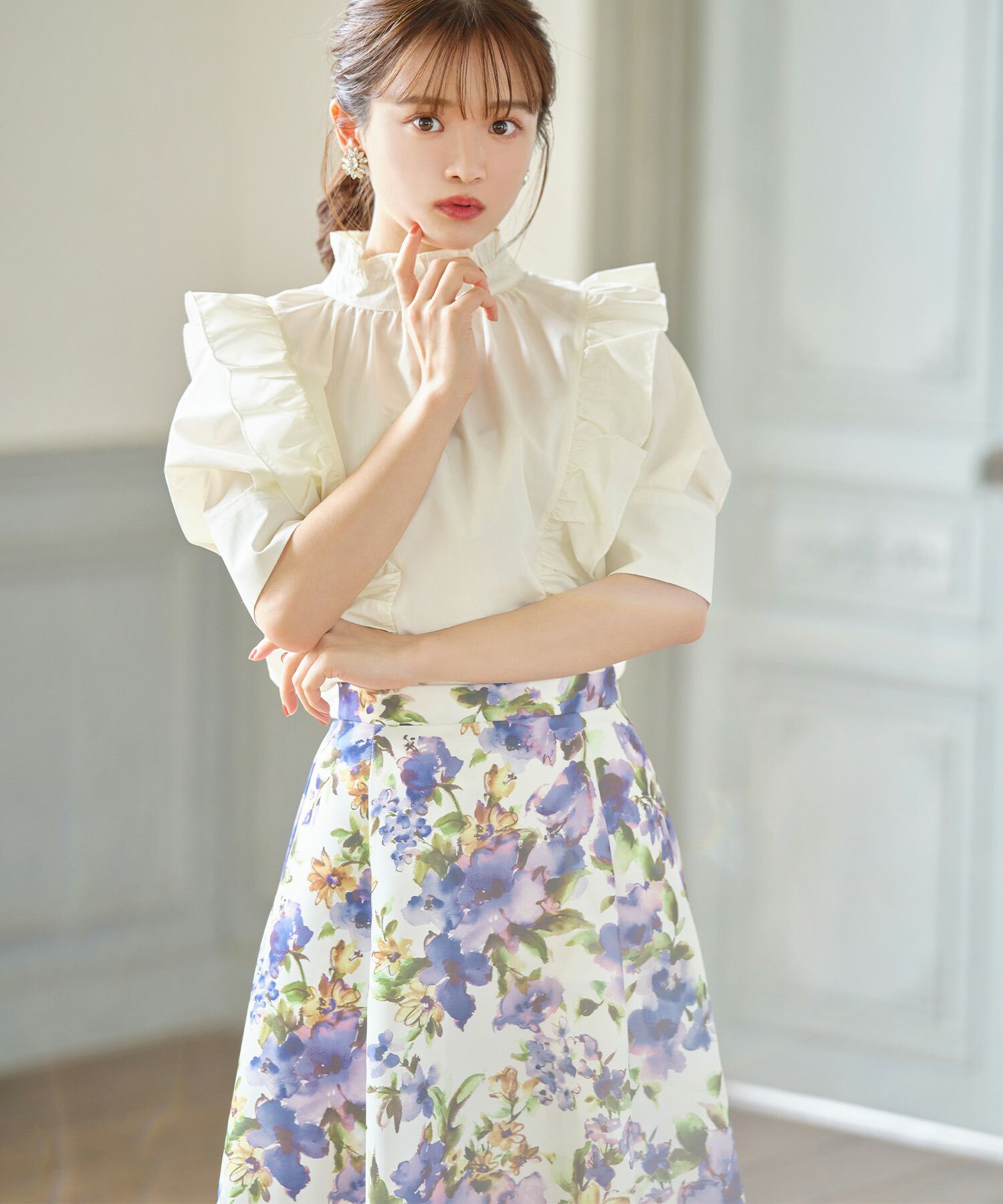 日本 tocco-closet - 水彩花朵華麗感修身傘裙-藍色系