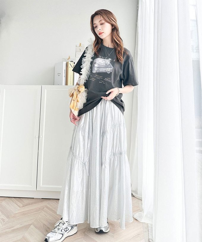 日本 Classical Elf - 純棉率性燙銀印花T恤-黑膠點唱機-炭灰