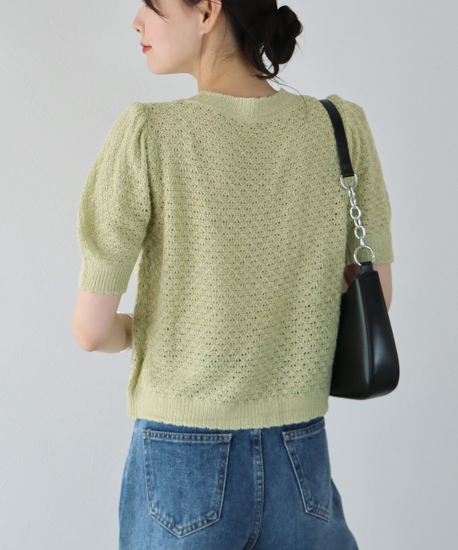 日本 BLUE EAST - 簡約V領鉤針短袖上衣-米杏