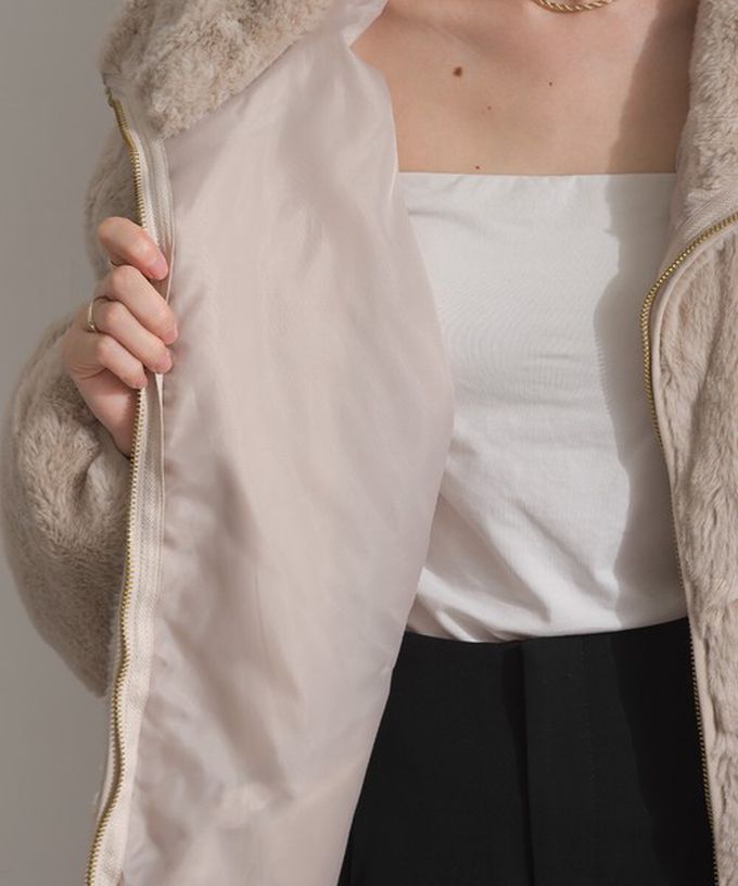 日本 ELENCARE DUE - 奢華毛絨柔軟寬鬆保暖拉鍊外套-淺卡其