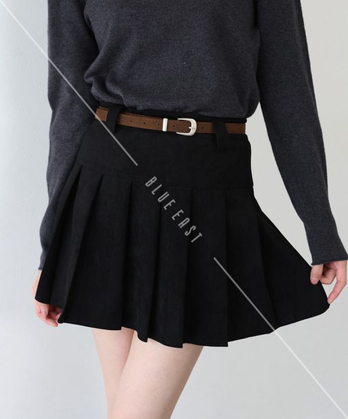 日本 BLUE EAST - 時髦麂皮百褶迷你短裙(附皮帶)-咖啡