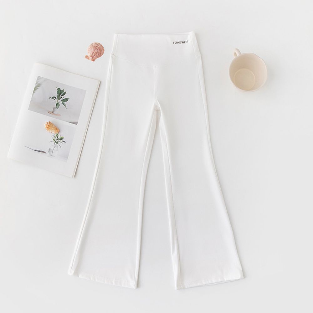 高彈3D剪裁運動喇叭褲-白色