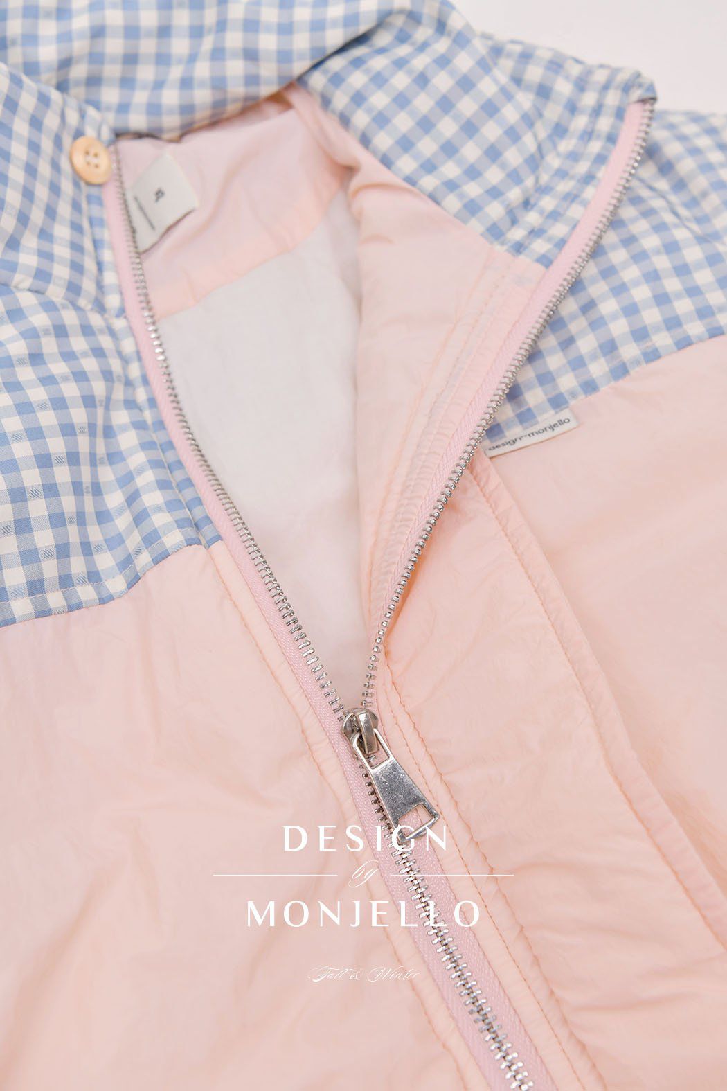韓國 MONJELLO - 格子點綴拉鍊立領鋪棉外套-粉