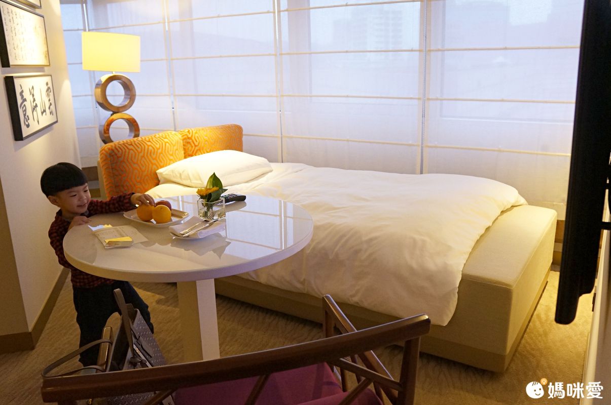 2大2小★暑假不加價【台北君悅】一泊二食豪華度假之旅