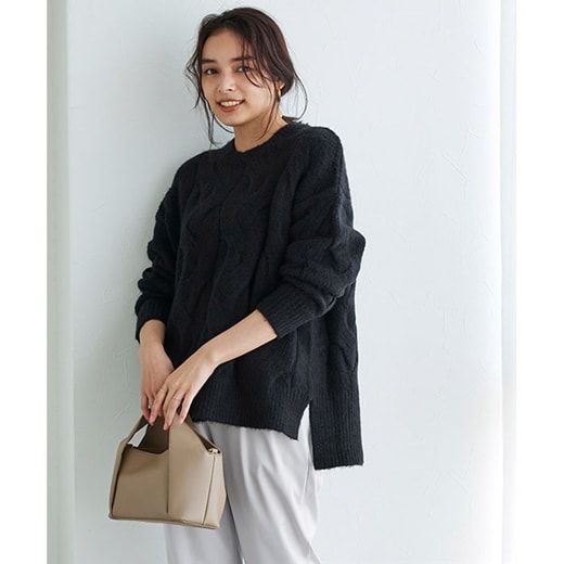 日本 Pierrot - 柔軟波浪紋針織毛衣-簡約黑