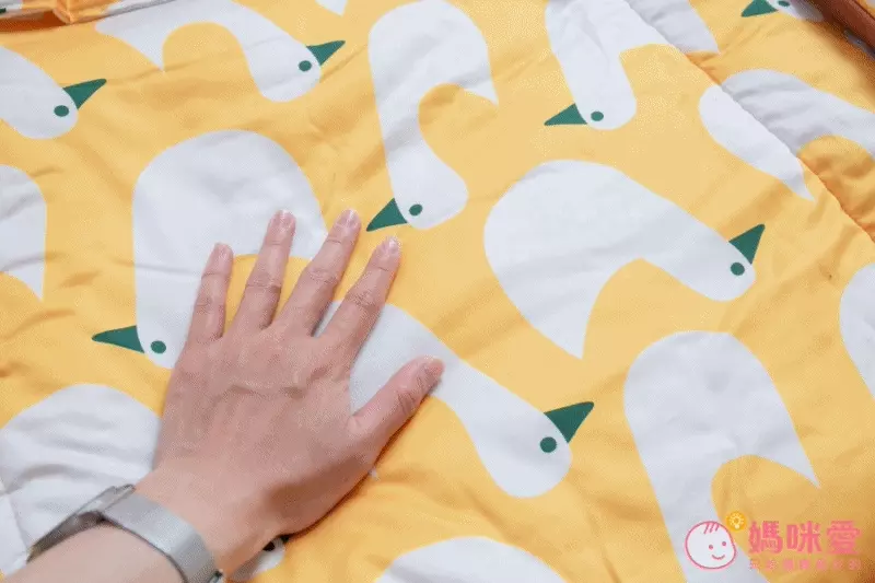 棉質是很多媽咪們首選的材質，最單純天然的材質最安心